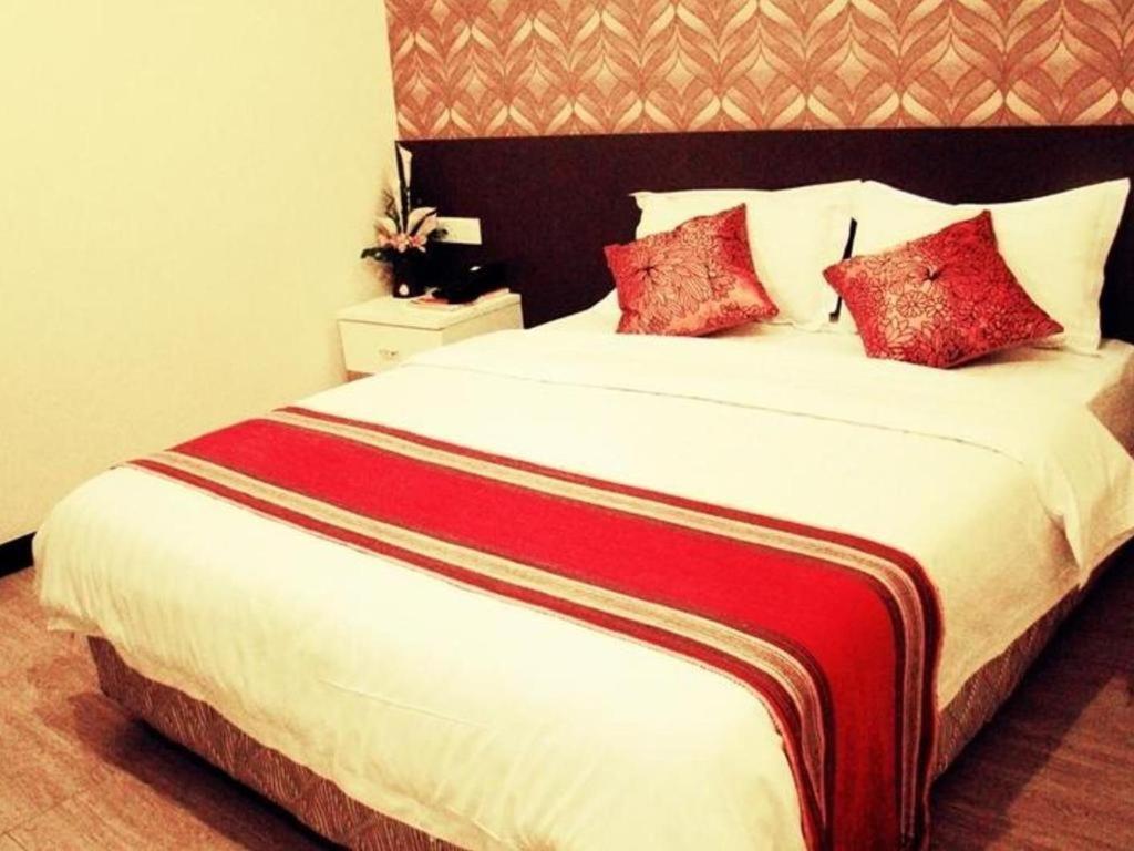 Hotel Adel
